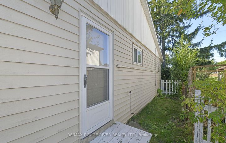 Photo 22 at 710 Kingfisher Drive, Bay Ridges, Pickering