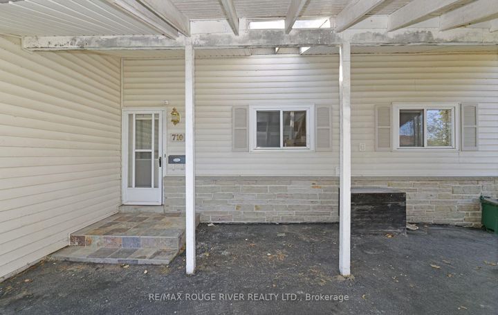 Photo 23 at 710 Kingfisher Drive, Bay Ridges, Pickering