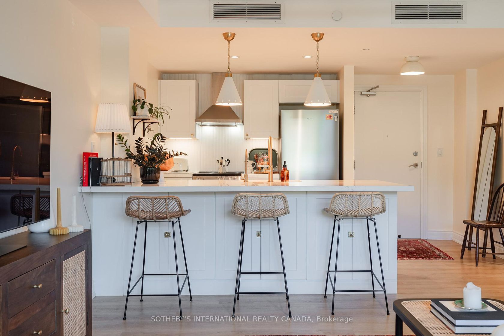 216 - 149 Church Street, Schomberg, King photo number 2 216 - 149 Church Street, Schomberg, King photo number 2