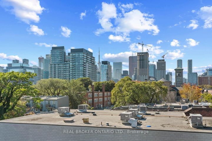 Photo 22 at 51 St Paul Street, Moss Park, Toronto