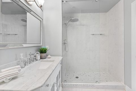 Photo 12 at 51 St Paul Street, Moss Park, Toronto