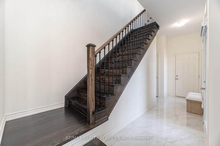 Photo 20 at 62 Block Road, Northwest Brampton, Brampton
