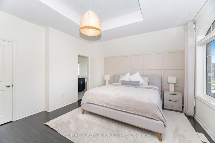 Photo 27 at 62 Block Road, Northwest Brampton, Brampton