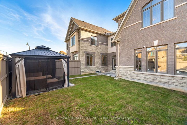 Photo 43 at 62 Block Road, Northwest Brampton, Brampton