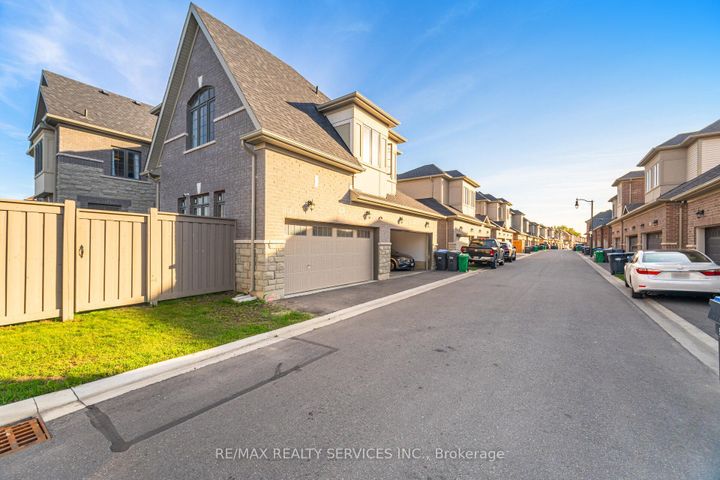 Photo 45 at 62 Block Road, Northwest Brampton, Brampton