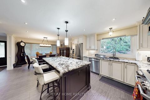 Photo 9 at 11 Tefley Road, Newtonbrook West, Toronto