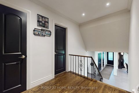 Photo 11 at 11 Tefley Road, Newtonbrook West, Toronto