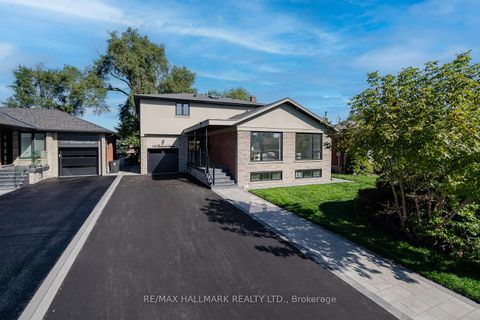 Photo 2 at 116 Kennard Avenue, Bathurst Manor, Toronto