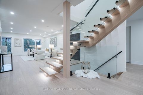 Photo 12 at 116 Kennard Avenue, Bathurst Manor, Toronto