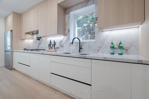 Photo 21 at 116 Kennard Avenue, Bathurst Manor, Toronto