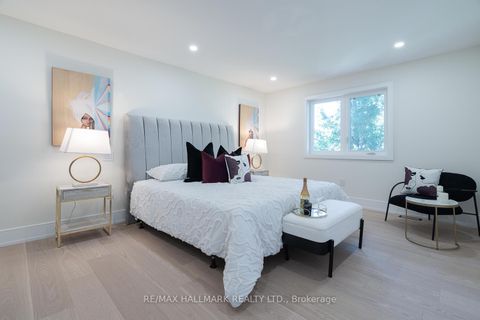 Photo 26 at 116 Kennard Avenue, Bathurst Manor, Toronto