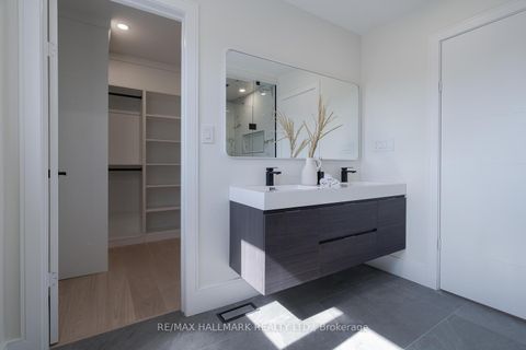 Photo 31 at 116 Kennard Avenue, Bathurst Manor, Toronto