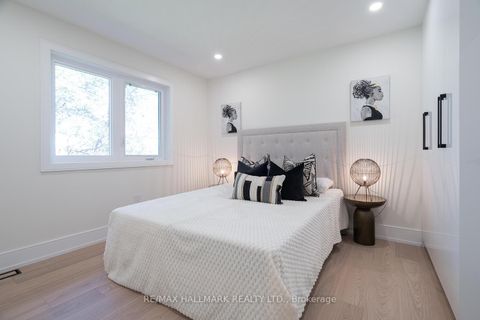 Photo 32 at 116 Kennard Avenue, Bathurst Manor, Toronto