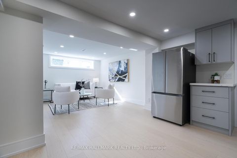 Photo 38 at 116 Kennard Avenue, Bathurst Manor, Toronto
