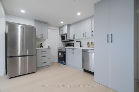 Photo 40 at 116 Kennard Avenue, Bathurst Manor, Toronto