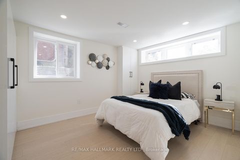 Photo 42 at 116 Kennard Avenue, Bathurst Manor, Toronto
