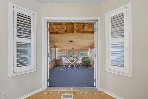 Photo 8 at 20 Laurelwood Street, Bowmanville, Clarington