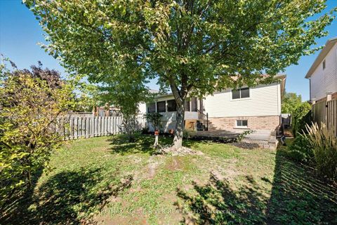 Photo 23 at 20 Laurelwood Street, Bowmanville, Clarington