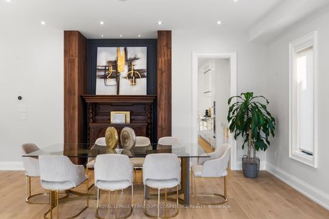 Photo 5 at 422 Hounslow Avenue, Willowdale West, Toronto
