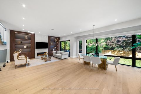 Photo 14 at 422 Hounslow Avenue, Willowdale West, Toronto
