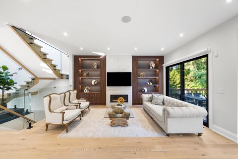Photo 15 at 422 Hounslow Avenue, Willowdale West, Toronto