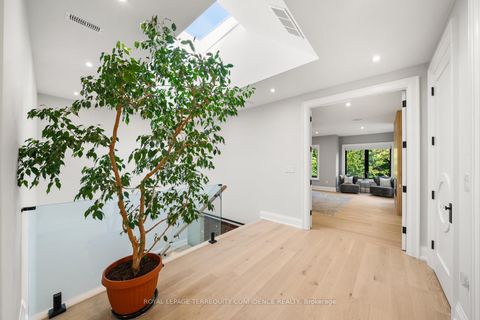 Photo 17 at 422 Hounslow Avenue, Willowdale West, Toronto