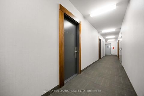 Photo 1 at 902 - 105 George Street, Moss Park, Toronto