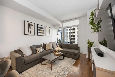 Photo 15 at 902 - 105 George Street, Moss Park, Toronto