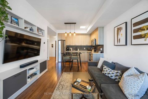 Photo 18 at 902 - 105 George Street, Moss Park, Toronto