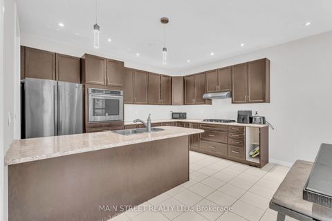 Photo 11 at 6 Leaden Hall Drive, Queensville, East Gwillimbury