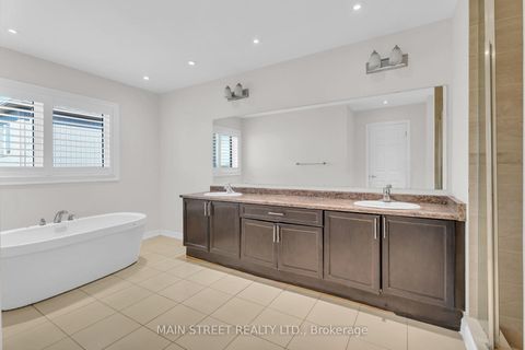 Photo 17 at 6 Leaden Hall Drive, Queensville, East Gwillimbury