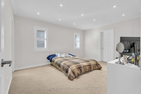 Photo 19 at 6 Leaden Hall Drive, Queensville, East Gwillimbury