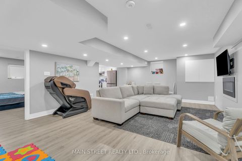 Photo 26 at 6 Leaden Hall Drive, Queensville, East Gwillimbury