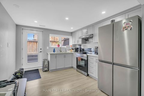 Photo 27 at 6 Leaden Hall Drive, Queensville, East Gwillimbury