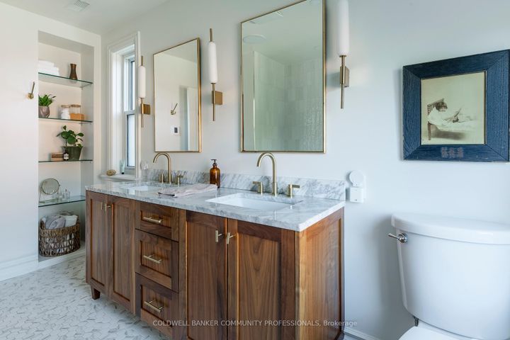 Photo 31 at 467 King William Street, Landsdale, Hamilton