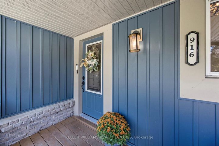 Photo 5 at 916 Elgin Street, Leslie Valley, Newmarket