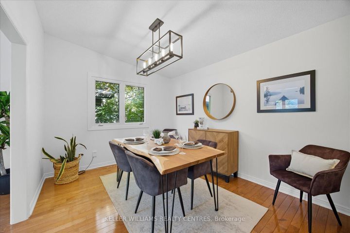 Photo 11 at 916 Elgin Street, Leslie Valley, Newmarket