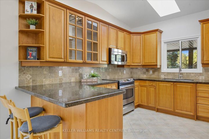 Photo 14 at 916 Elgin Street, Leslie Valley, Newmarket