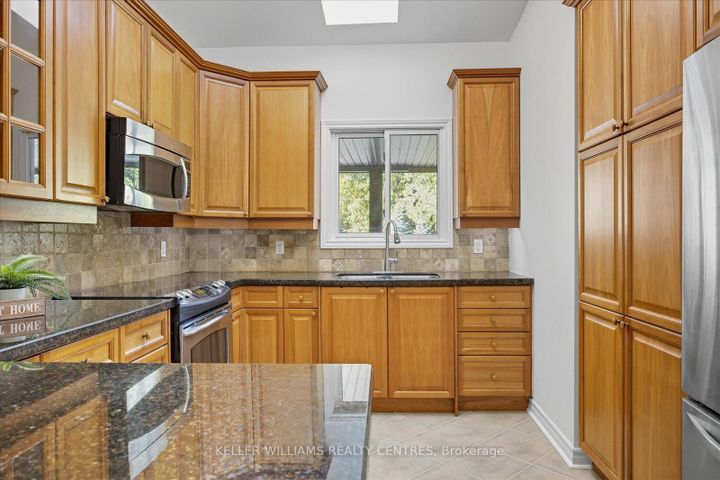 Photo 16 at 916 Elgin Street, Leslie Valley, Newmarket
