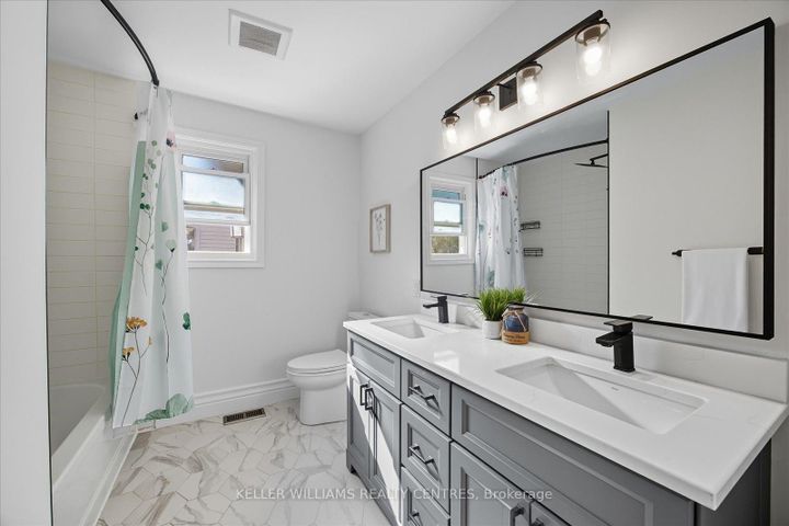 Photo 19 at 916 Elgin Street, Leslie Valley, Newmarket