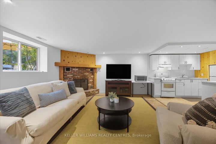 Photo 37 at 916 Elgin Street, Leslie Valley, Newmarket