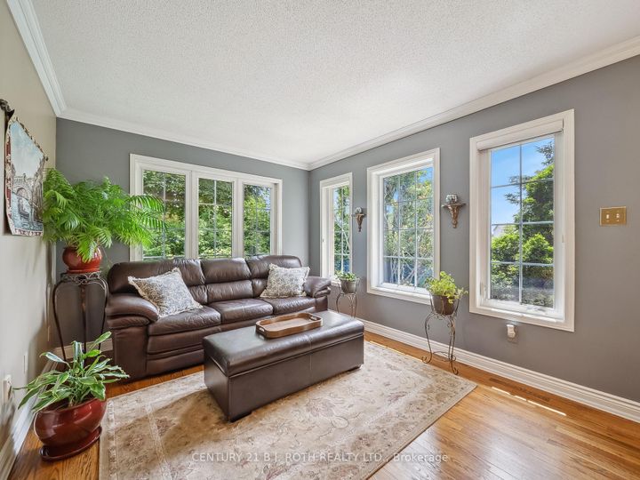 Photo 16 at 18 Claypine Trail, Brampton North, Brampton