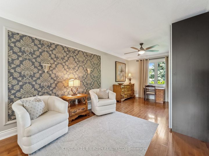 Photo 25 at 18 Claypine Trail, Brampton North, Brampton