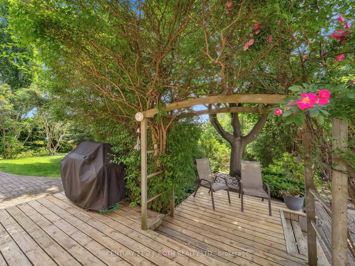 Photo 39 at 18 Claypine Trail, Brampton North, Brampton