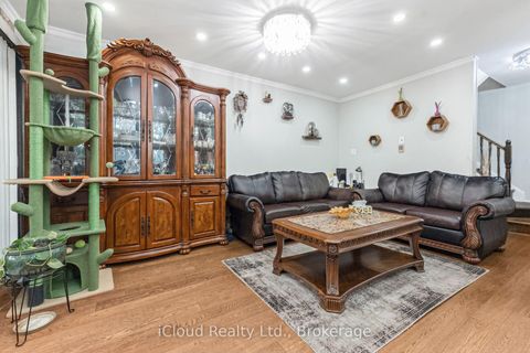 Photo 6 at 10 - 40 Rabbit Lane, West Deane, Toronto