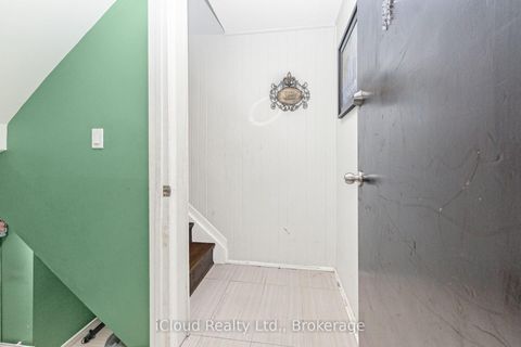 Photo 29 at 10 - 40 Rabbit Lane, West Deane, Toronto
