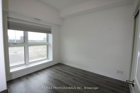 Photo 13 at 210 - 128 Grovewood Common, GO Glenorchy, Oakville