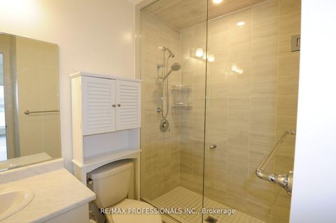 Photo 15 at 210 - 128 Grovewood Common, GO Glenorchy, Oakville