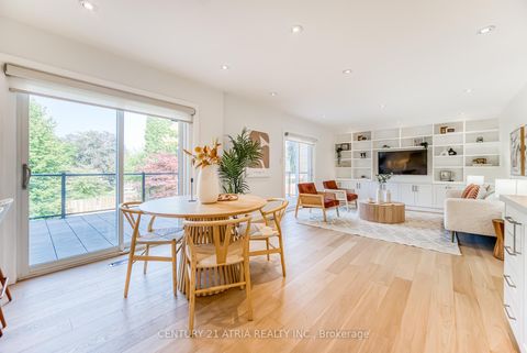 Photo 5 at 56 Magpie Crescent, Windfields, Toronto