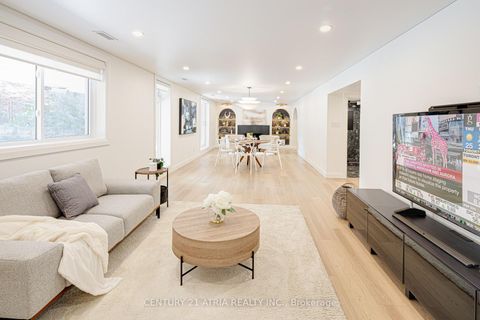 Photo 21 at 56 Magpie Crescent, Windfields, Toronto